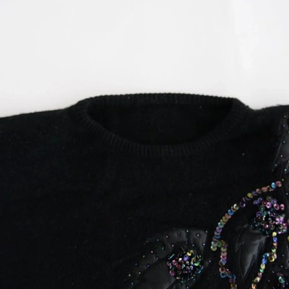 Vintage Black with Beaded Floral Knit Crewneck Sweater - Picture 11 of 12
